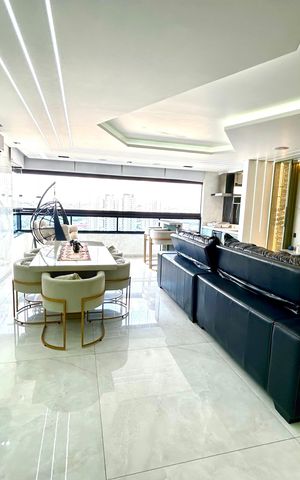 Apartamento à venda com 90m², 2 quartos e 2 vagas Apartamento à venda com 90m², 2 quartos e 2 vagasCozinha