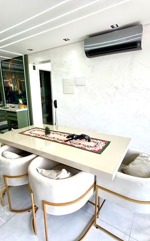 Apartamento à venda com 90m², 2 quartos e 2 vagas Apartamento à venda com 90m², 2 quartos e 2 vagasSala
