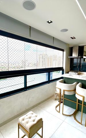 Apartamento à venda com 90m², 2 quartos e 2 vagas Apartamento à venda com 90m², 2 quartos e 2 vagasVaranda da Sala