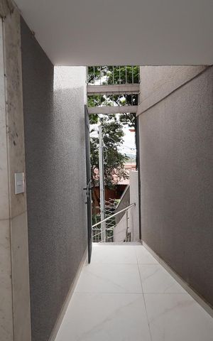 Casa à venda com 225m², 3 quartos e 2 vagas Casa à venda com 225m², 3 quartos e 2 vagasQuintal