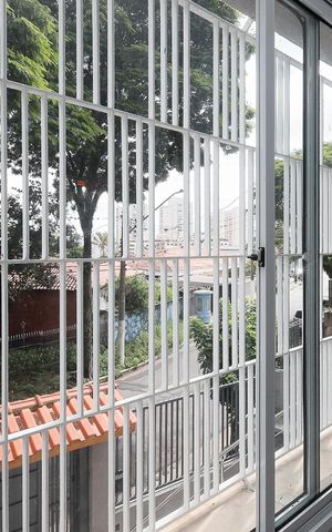 Casa à venda com 225m², 3 quartos e 2 vagas Casa à venda com 225m², 3 quartos e 2 vagasSala
