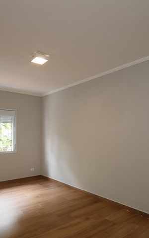 Casa à venda com 225m², 3 quartos e 2 vagas Casa à venda com 225m², 3 quartos e 2 vagasQuarto 3