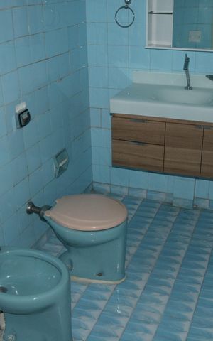 Apartamento à venda com 260m², 3 quartos e 1 vagaBanheiro 2