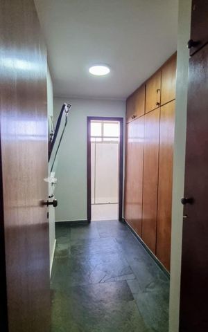 Apartamento à venda com 122m², 4 quartos e 2 vagas Apartamento à venda com 122m², 4 quartos e 2 vagasQuarto