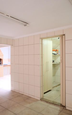 Casa à venda com 137m², 3 quartos e 3 vagasGaragem