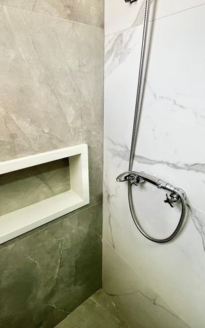 Apartamento à venda com 80m², 2 quartos e 2 vagas Apartamento à venda com 80m², 2 quartos e 2 vagasBanheiro da Suíte 2