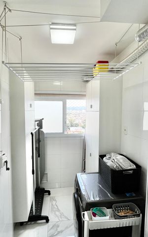 Apartamento à venda com 80m², 2 quartos e 2 vagas Apartamento à venda com 80m², 2 quartos e 2 vagasÁrea de Serviço