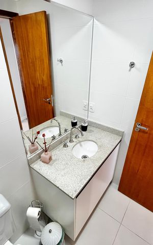 Apartamento à venda com 80m², 2 quartos e 2 vagas Apartamento à venda com 80m², 2 quartos e 2 vagasBanheiro da Suíte 1