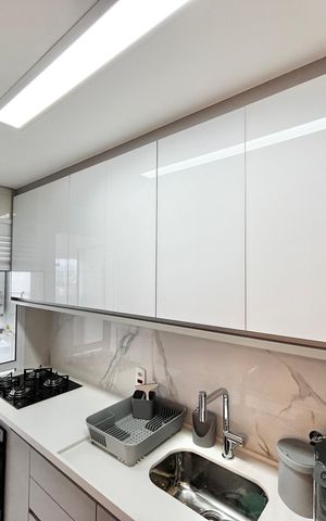 Apartamento à venda com 80m², 2 quartos e 2 vagas Apartamento à venda com 80m², 2 quartos e 2 vagasCozinha