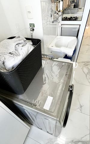 Apartamento à venda com 80m², 2 quartos e 2 vagas Apartamento à venda com 80m², 2 quartos e 2 vagasÁrea de Serviço