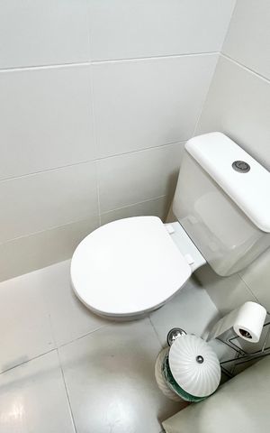 Apartamento à venda com 80m², 2 quartos e 2 vagas Apartamento à venda com 80m², 2 quartos e 2 vagasBanheiro da Suíte 1