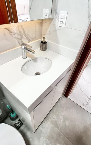 Apartamento à venda com 80m², 2 quartos e 2 vagas Apartamento à venda com 80m², 2 quartos e 2 vagasBanheiro da Suíte 2
