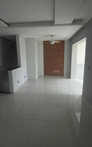 Apartamento à venda com 200m², 3 quartos e 3 vagas Apartamento à venda com 200m², 3 quartos e 3 vagasCobertura