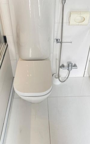 Apartamento à venda com 200m², 3 quartos e 3 vagas Apartamento à venda com 200m², 3 quartos e 3 vagasBanheiro