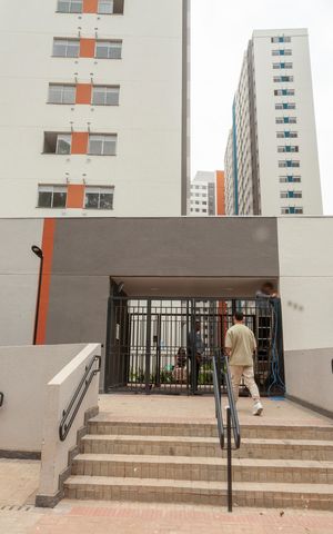 Apartamento para alugar com 36m², 2 quartos e sem vagaFachada e portaria