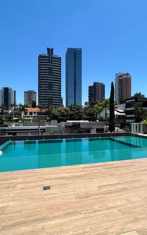 Apartamento para alugar com 110m², 3 quartos e 3 vagas Apartamento para alugar com 110m², 3 quartos e 3 vagasÁrea comum - Piscina