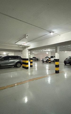 Apartamento para alugar com 110m², 3 quartos e 3 vagas Apartamento para alugar com 110m², 3 quartos e 3 vagasGaragem