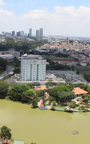 Apartamento à venda com 74m², 2 quartos e 1 vaga Apartamento à venda com 74m², 2 quartos e 1 vagaVista da Varanda