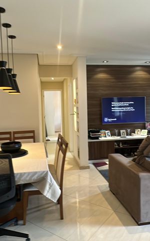 Apartamento à venda com 74m², 2 quartos e 1 vaga Apartamento à venda com 74m², 2 quartos e 1 vagaSala