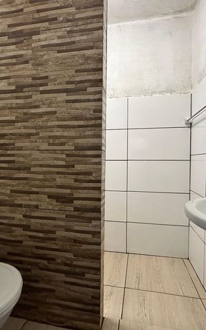 Apartamento à venda com 55m², 2 quartos e 1 vaga Apartamento à venda com 55m², 2 quartos e 1 vagaBanheiro
