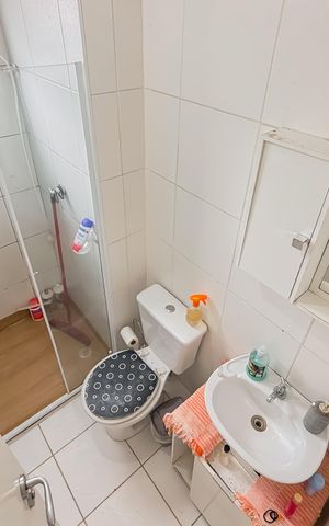 Apartamento à venda com 44m², 2 quartos e 1 vaga Apartamento à venda com 44m², 2 quartos e 1 vagaBanheiro