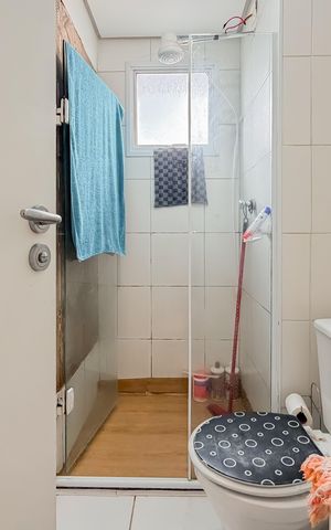 Apartamento à venda com 44m², 2 quartos e 1 vaga Apartamento à venda com 44m², 2 quartos e 1 vagaBanheiro