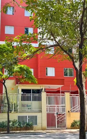 Apartamento à venda com 44m², 2 quartos e 1 vaga Apartamento à venda com 44m², 2 quartos e 1 vagaFachada