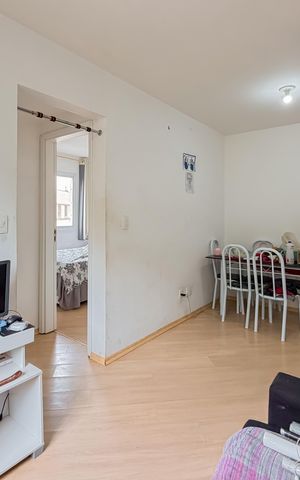 Apartamento à venda com 44m², 2 quartos e 1 vaga Apartamento à venda com 44m², 2 quartos e 1 vagaSala