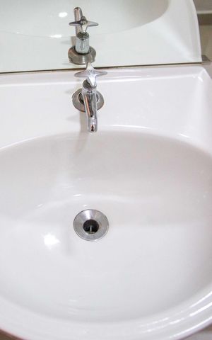 Apartamento para alugar com 48m², 2 quartos e sem vagaBanheiro