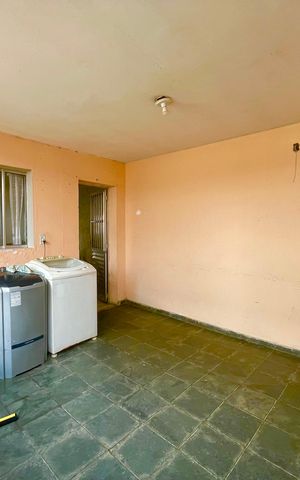 Casa à venda com 160m², 2 quartos e sem vaga Casa à venda com 160m², 2 quartos e sem vagaÁrea de Serviço