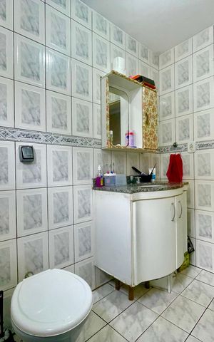 Casa à venda com 160m², 2 quartos e sem vaga Casa à venda com 160m², 2 quartos e sem vagaBanheiro 2