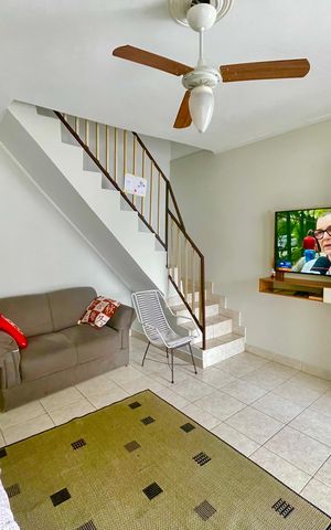 Casa à venda com 160m², 2 quartos e sem vaga Casa à venda com 160m², 2 quartos e sem vagaSala