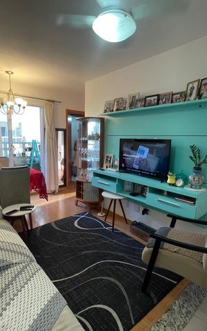 Apartamento à venda com 44m², 2 quartos e 1 vagaSala de TV