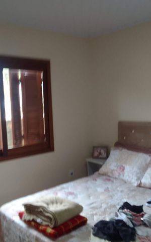 Casa à venda com 300m², 6 quartos e 2 vagas