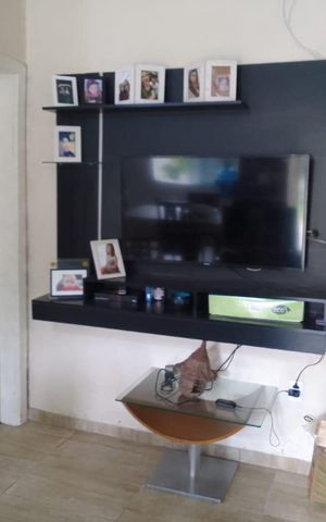 Casa à venda com 300m², 6 quartos e 2 vagas