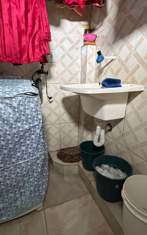 Casa à venda com 40m², 1 quarto e sem vagaÁrea de Serviço