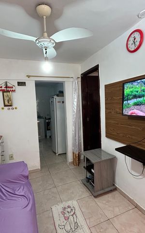 Casa à venda com 40m², 1 quarto e sem vagaSala