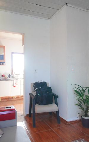Casa à venda com 60m², 2 quartos e 1 vagaSala