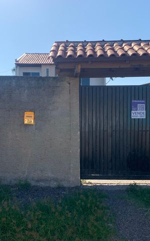 Casa à venda com 60m², 2 quartos e 1 vagaFachada