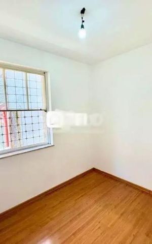 Casa à venda com 293m², 3 quartos e 4 vagas Casa à venda com 293m², 3 quartos e 4 vagasFoto 11