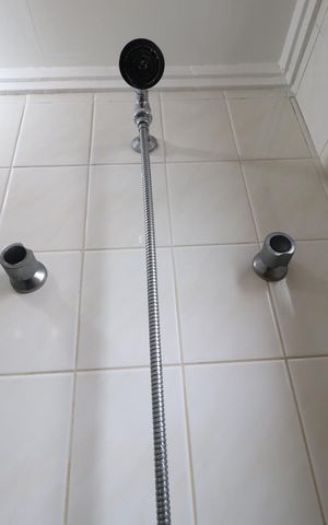 Apartamento à venda com 84m², 3 quartos e 2 vagasBanheiro Social