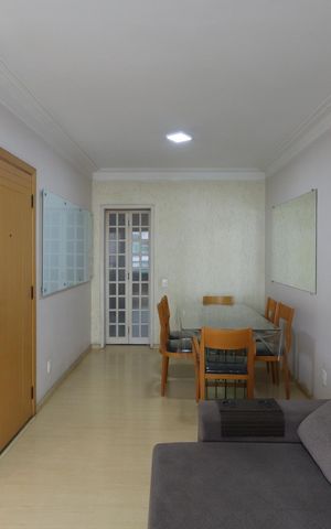 Apartamento à venda com 84m², 3 quartos e 2 vagasSala