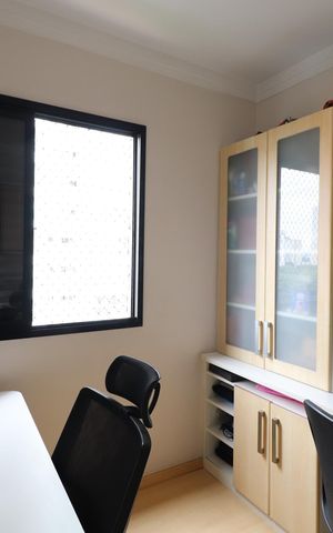 Apartamento à venda com 84m², 3 quartos e 2 vagasQuarto 3