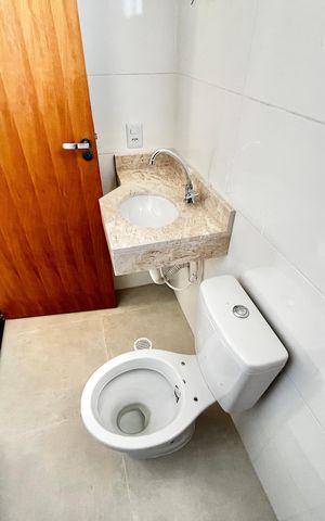 Apartamento à venda com 52m², 2 quartos e 1 vaga Apartamento à venda com 52m², 2 quartos e 1 vagaBanheiro