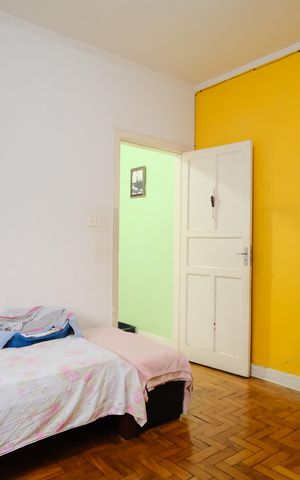 Casa à venda com 175m², 4 quartos e 2 vagasSuíte 2