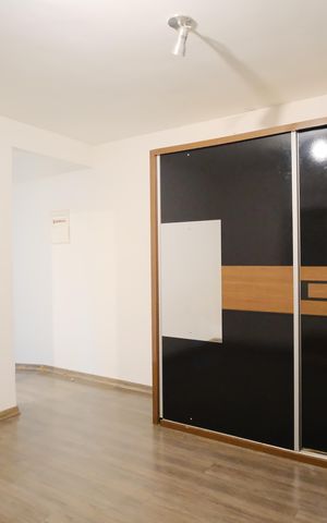 Casa à venda com 175m², 4 quartos e 2 vagasSuíte 3