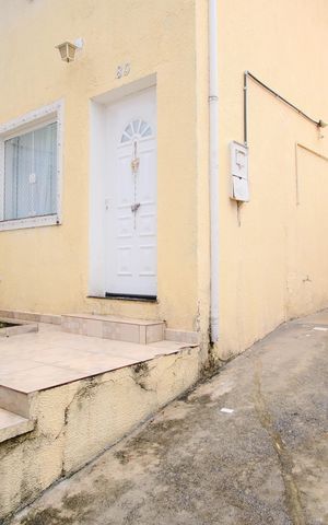 Casa à venda com 175m², 4 quartos e 2 vagasGaragem