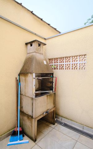 Casa à venda com 175m², 4 quartos e 2 vagasQuintal
