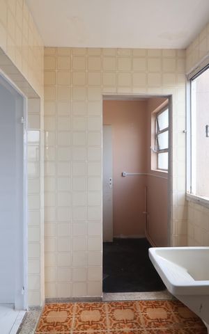 Apartamento à venda com 129m², 3 quartos e 1 vagaÁrea de Serviço