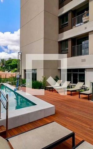Studio para alugar com 28m², 0 quarto e sem vaga Studio para alugar com 28m², 0 quarto e sem vagaPiscina